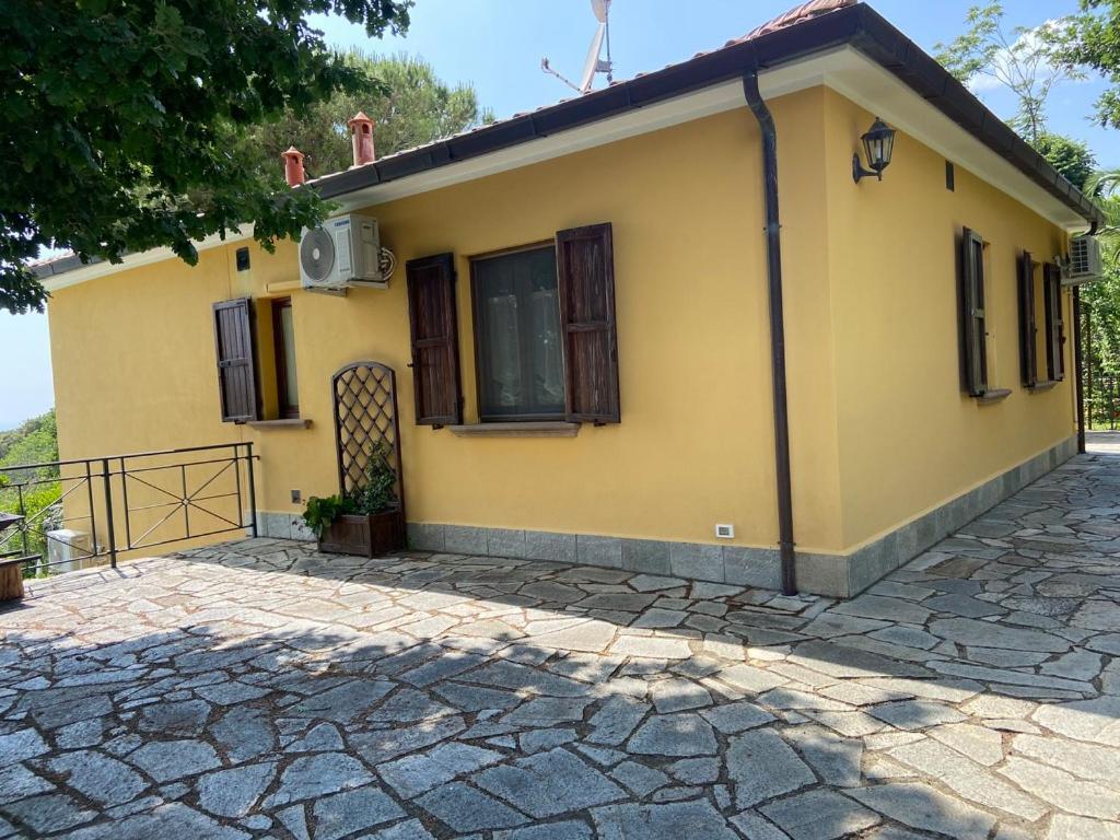 Villa Antonella Castellina Marittima Buitenkant foto
